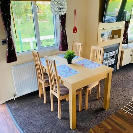 Holidays Nowe Guty *